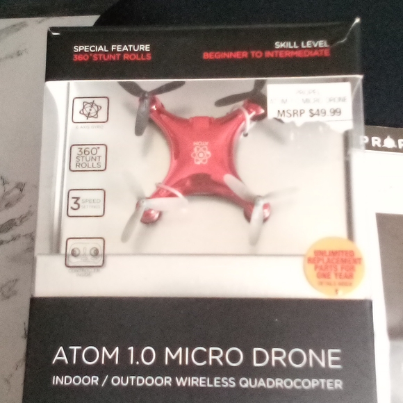 PROPEL ATOM 1.0 Micro Drone / Indoor/Outdoor Wireless Quadrocopter /Red - Picture 6 of 6